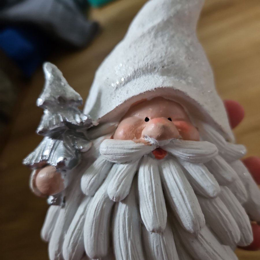 Vit tomte med glitter