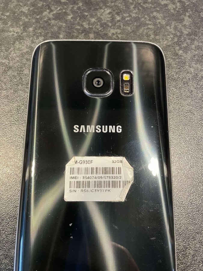 Samsung Galaxy S7 32GB (SM-G930F)