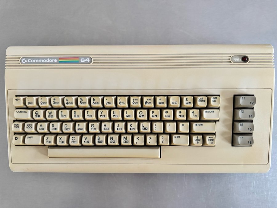 Commodore 64G (219040)