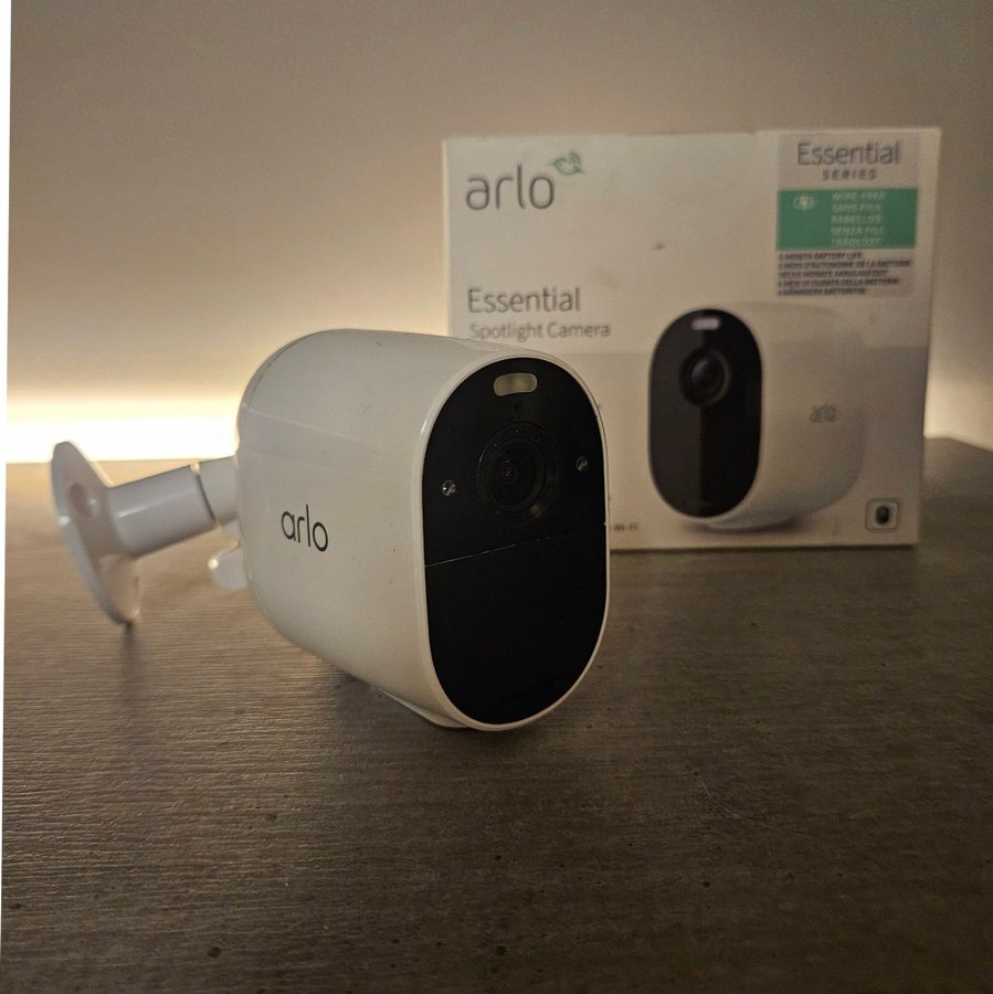 Arlo Essential Spotlight Camera