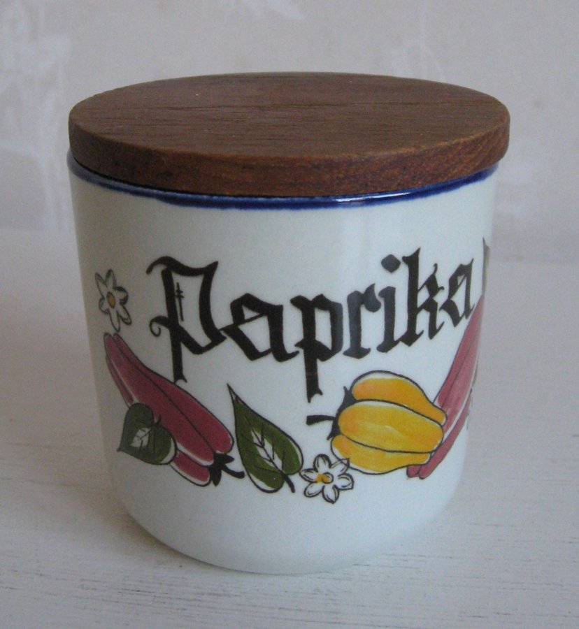 Kryddburk med trälock PAPRIKA från KNABSTRUP Danmark