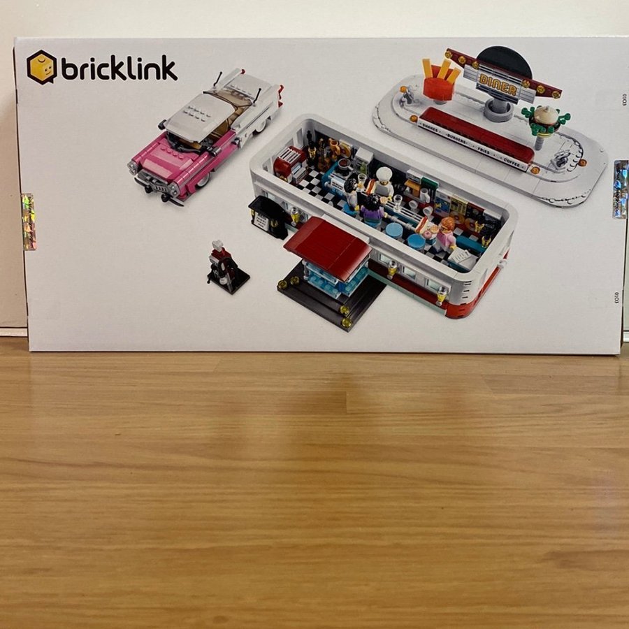 Lego Bricklink Designer program 910011 1950’s Diner