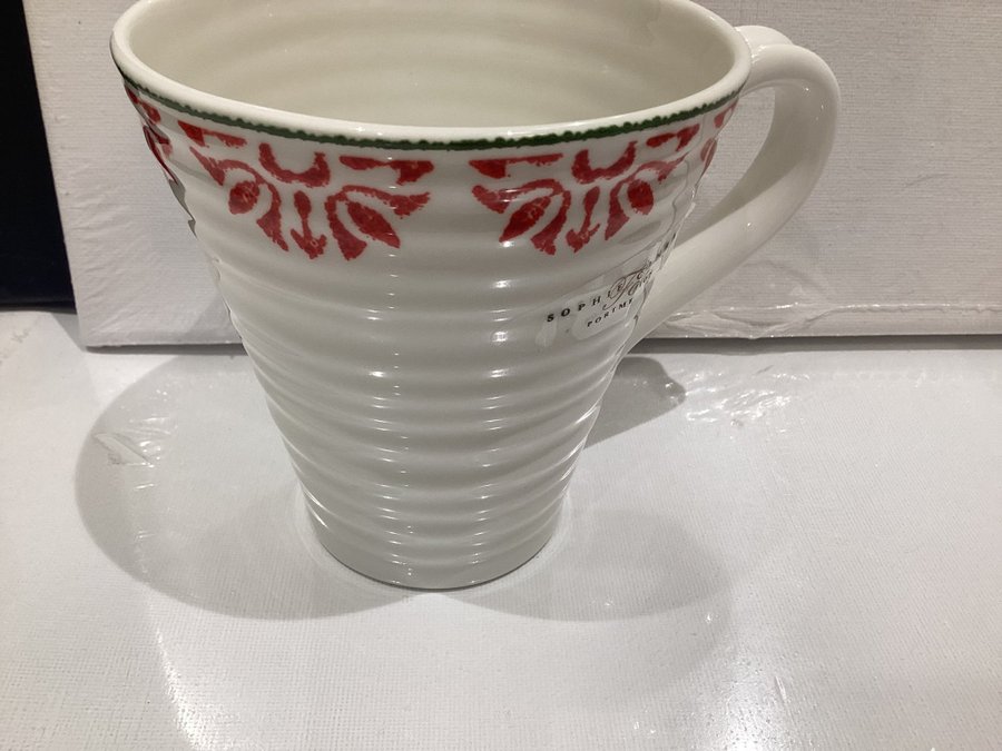 Portmeiron large Christmas mug designer Sophie Conran, minimalist style