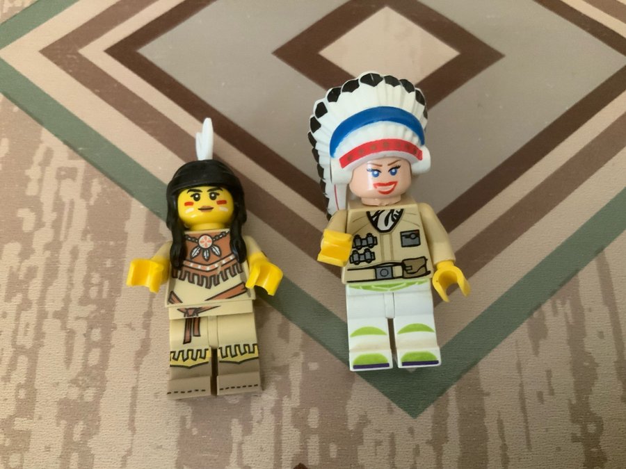 2 st Lego Minifigurer - Indianer