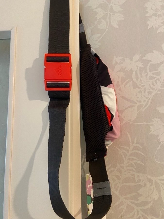 Ny Adidas x Marimekko Run Belt MM1