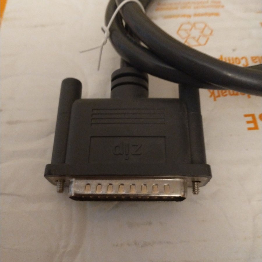 SCSI - kabel ca 80cm