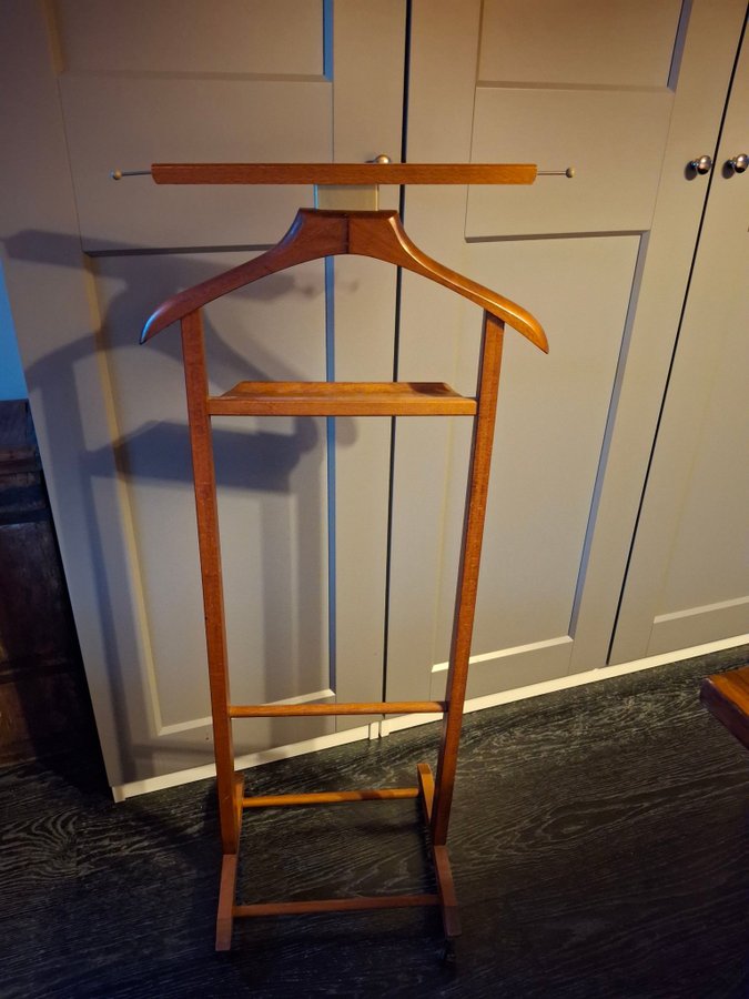 Klädbetjänt herrbetjänt Brevettato Italy Teak Retro Vintage 50tal 60tal