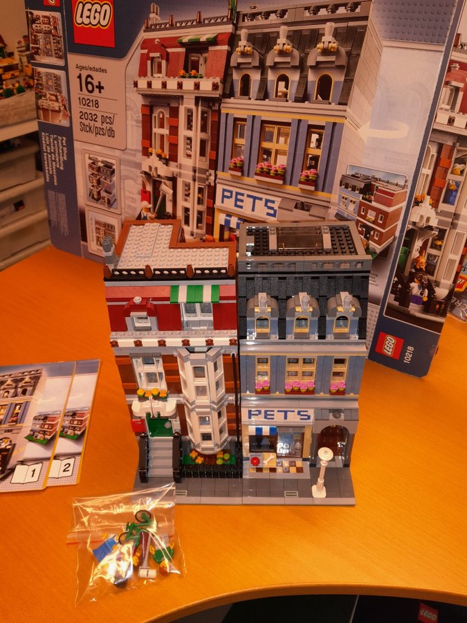 LEGO 10218 Pet Shop