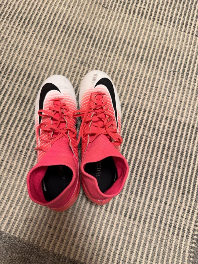 Nike Mercurial Superfly Rosa Vit Storlek 45