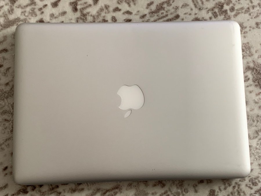 MacBook Pro sent 2011 13 tum