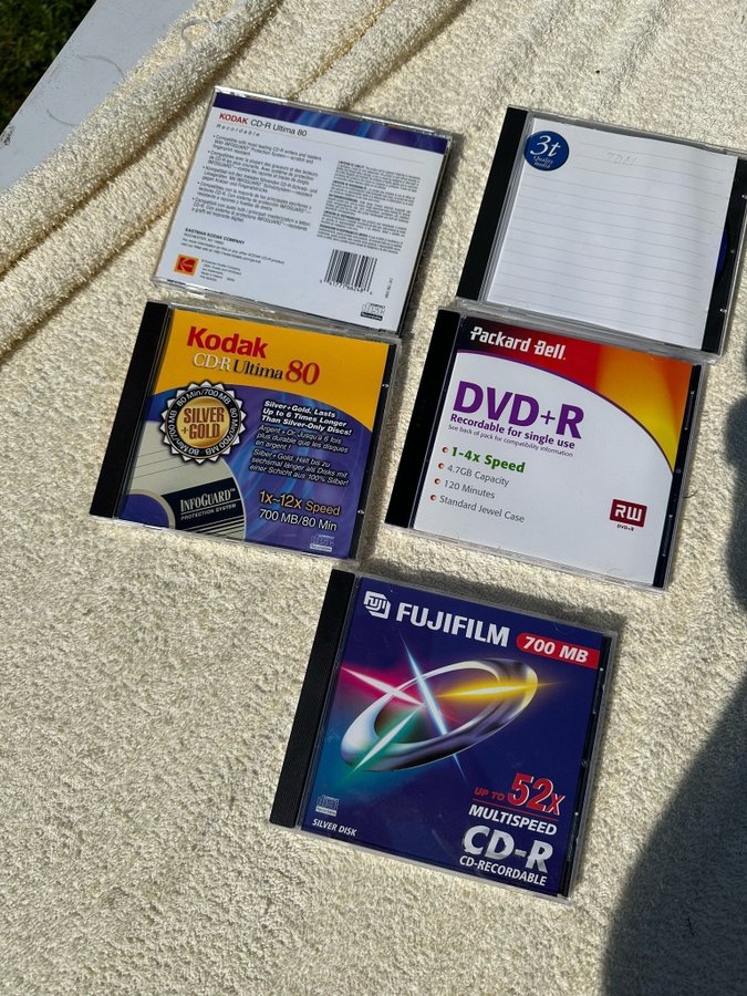 5 Blandade inspelningsbara CD-R och DVD-R skivor kodak Fujifilm Packard Bell 3T