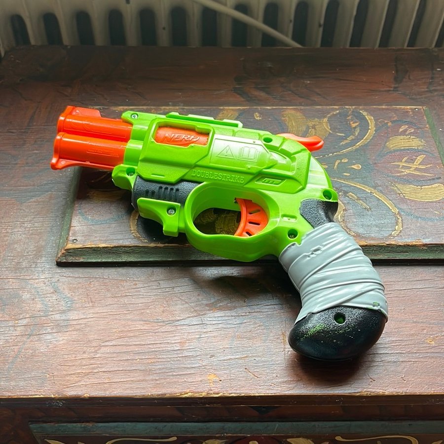 Nerf DoubleStrike