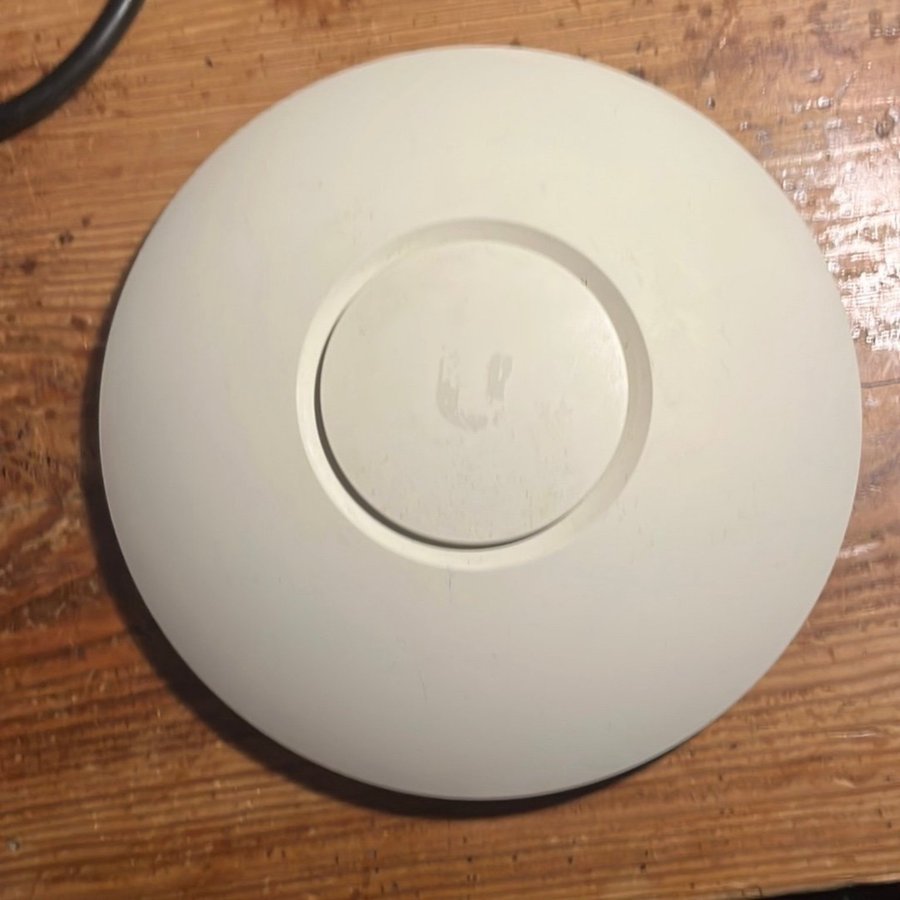 Ubiquiti UniFi AP AC Lite