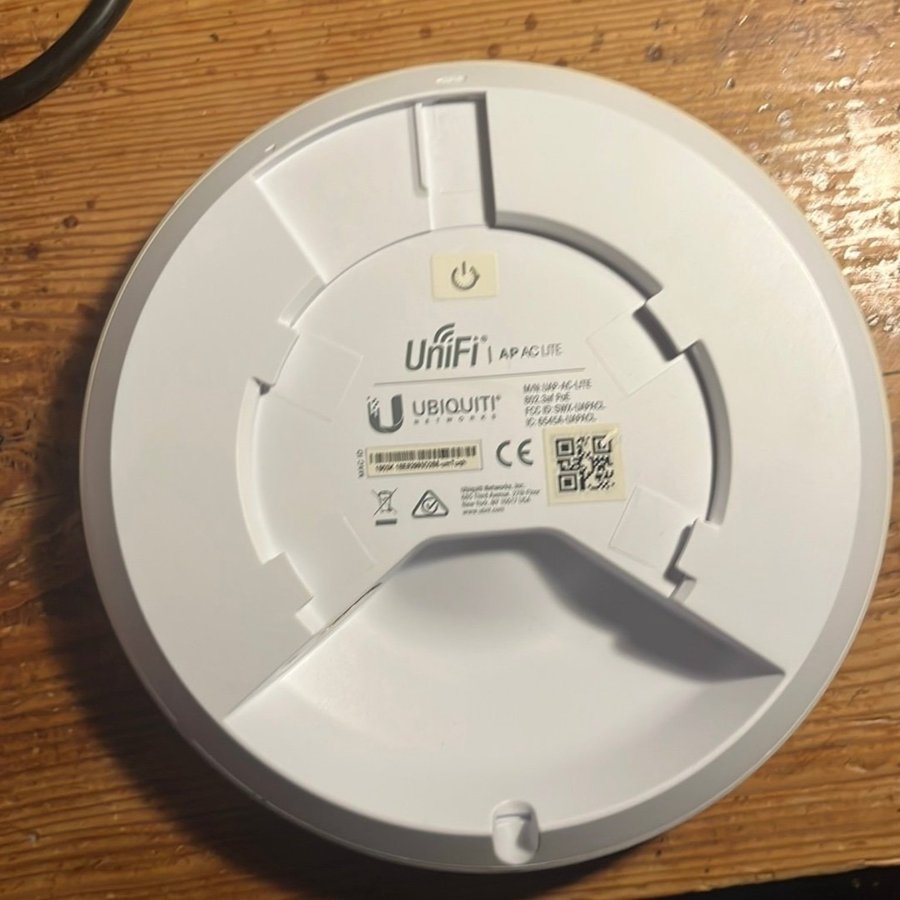 Ubiquiti UniFi AP AC Lite