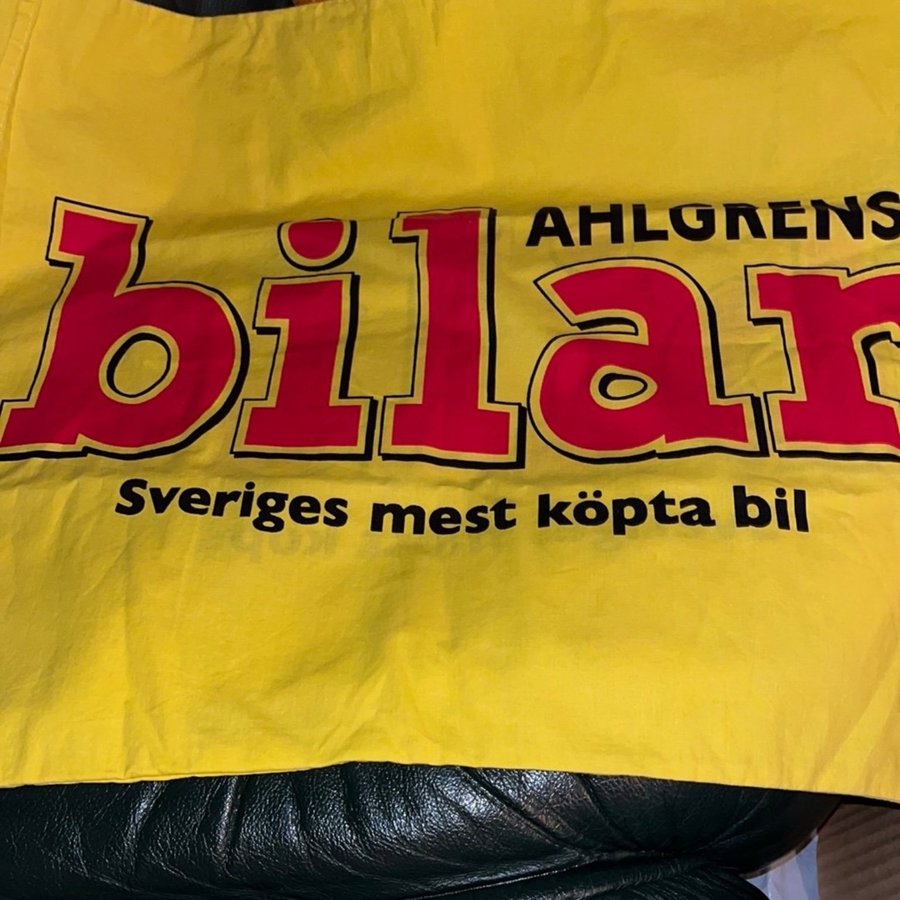 Retro AHLGRENS bilar Sveriges mest köpta bil Dubbelsidig Örngott Mönster