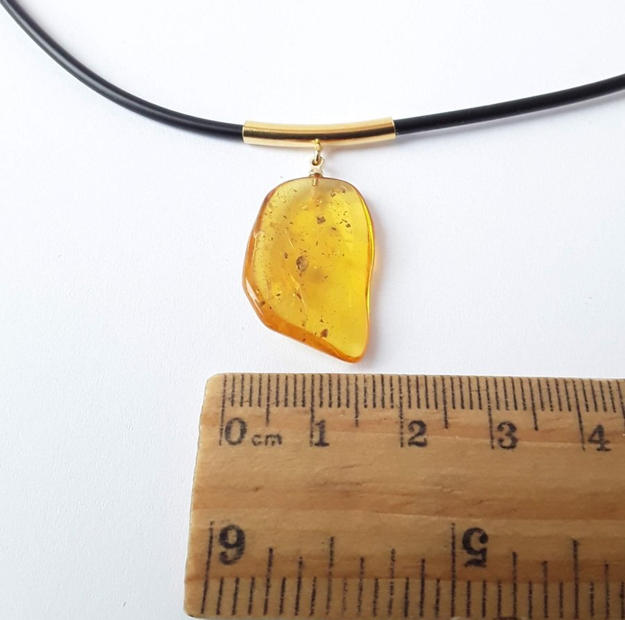 Yellow Baltic amber gemstone insect inclusion pendant necklace insect jewelry