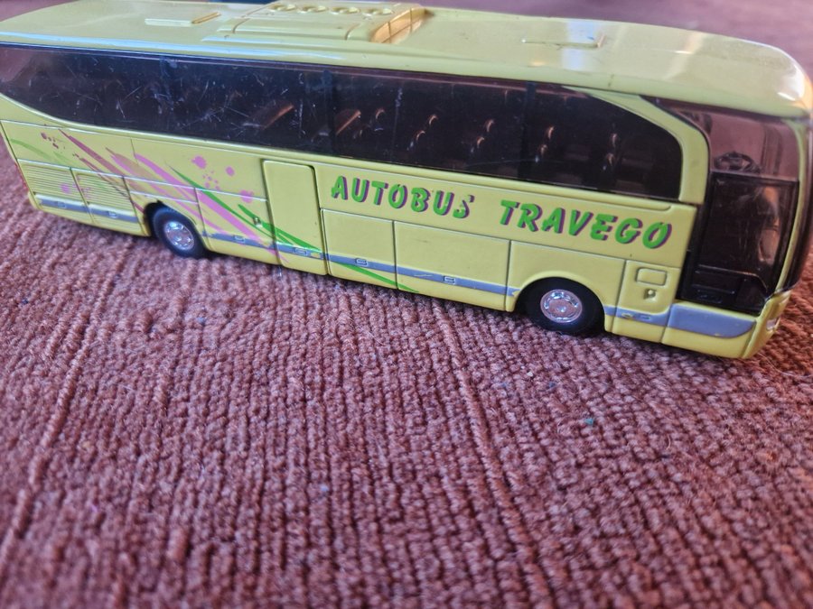 Leksaksbuss Autobus Travego