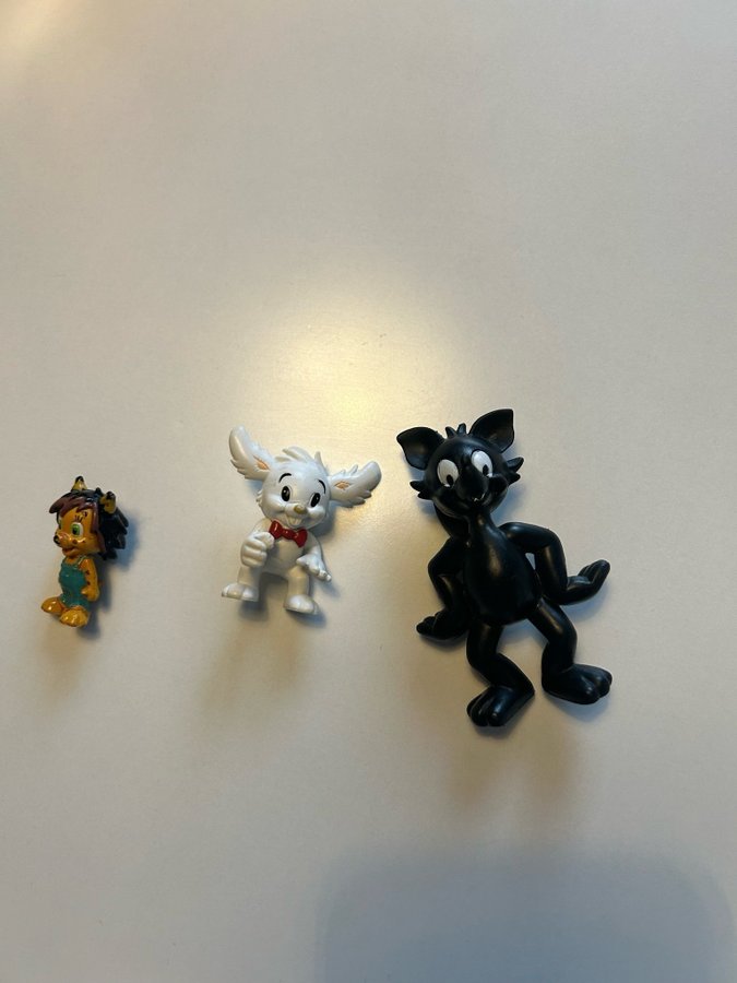 3 st figurer från Bamse.