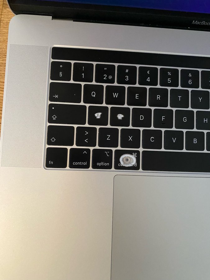 Reservdelar MacBook Pro 15 (Touch Bar, Mid 2018) / Core i7 / 256 GB SSD / 16 GB