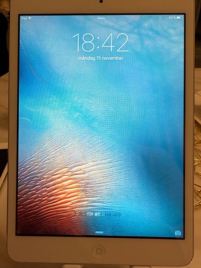 iPad Air mini ( 16 GB )