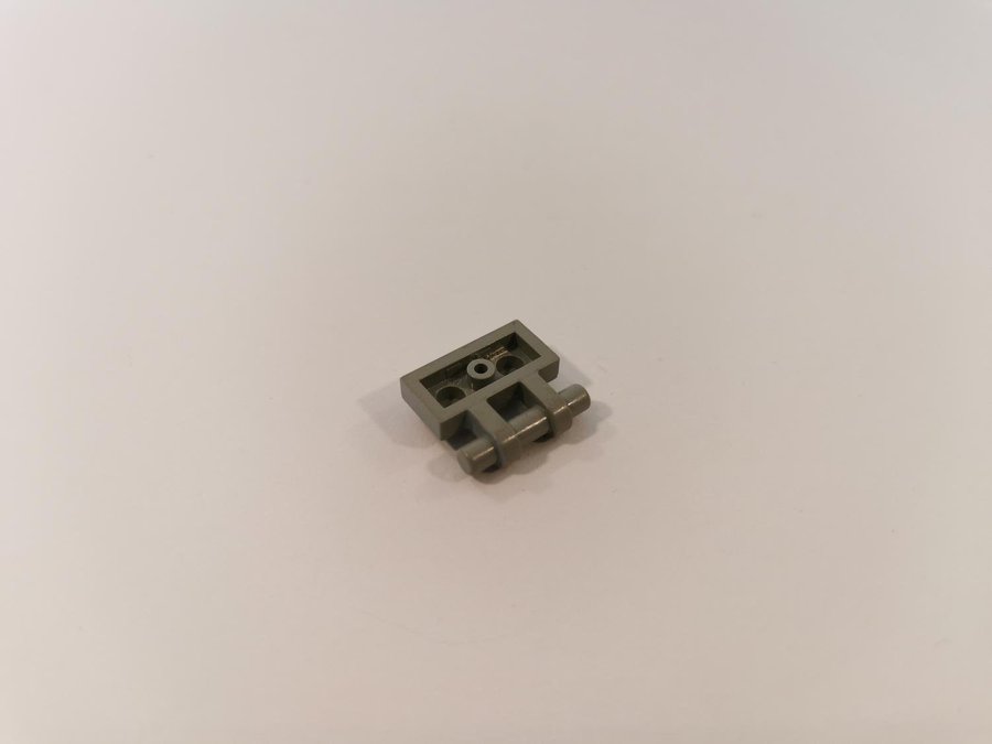 Lego - plate - 1x2 modifierad - part 2540 - ljusgrå (old light gray)