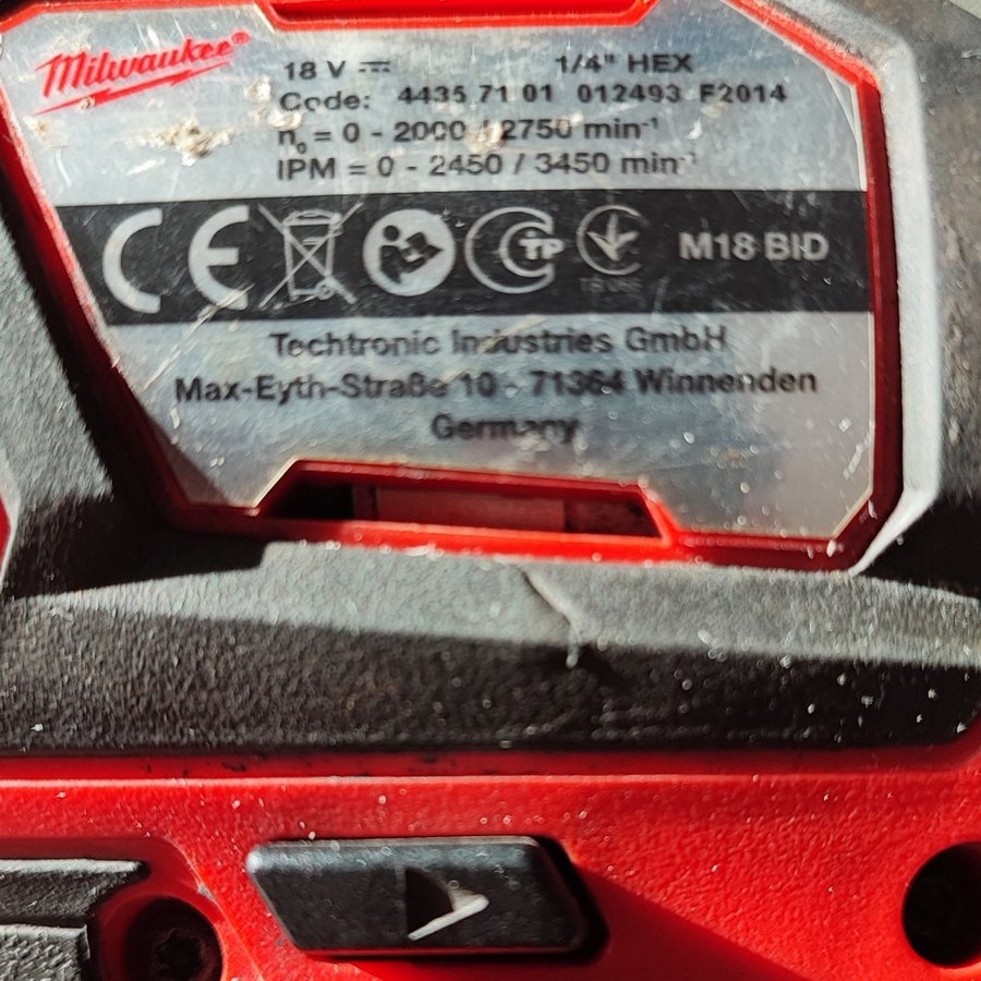 Milwaukee M18 BID Impact Driver + batteri