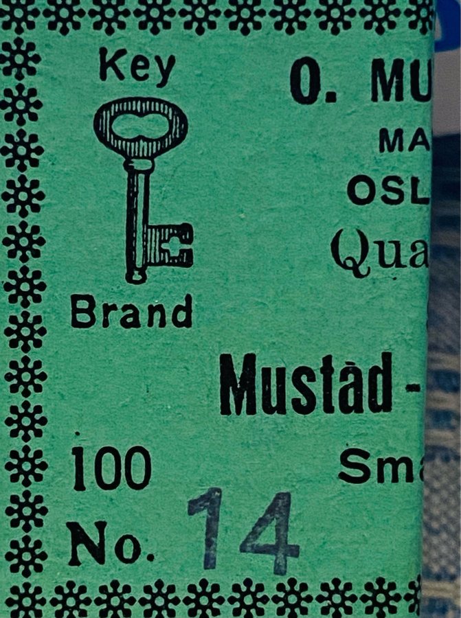 MUSTAD nr14. Qual 3100 A. 100st kvalitetskrokar i sin original ask!