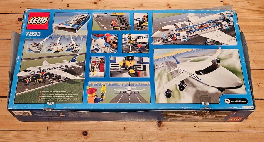 LEGO 7893+7901 Lufthansa flygplan+flygtekniker motorbyte. Sällsynt