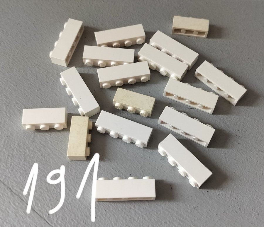 Lego 1x4 vitt klossar