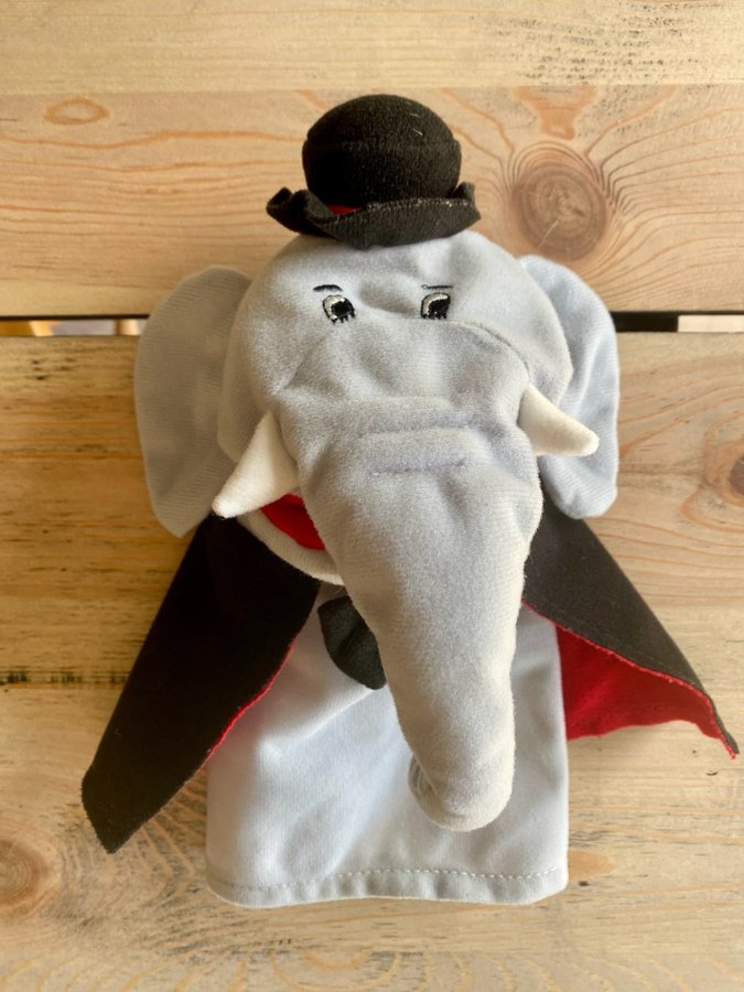 Elefantdocka med hatt och kappa IKEA Elefant Klappar Circus