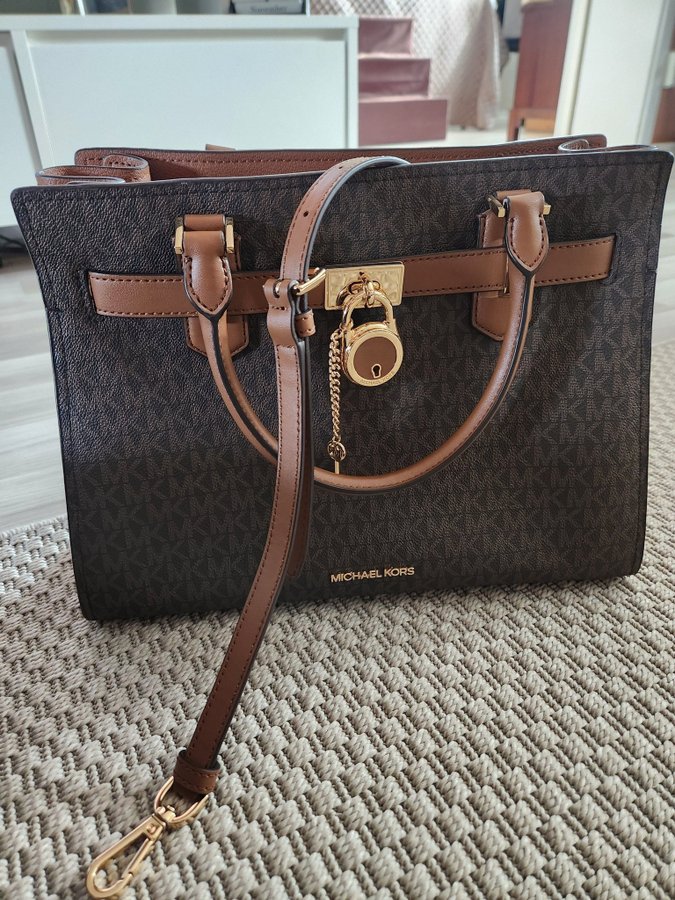 Michael Kors väska monogram brun