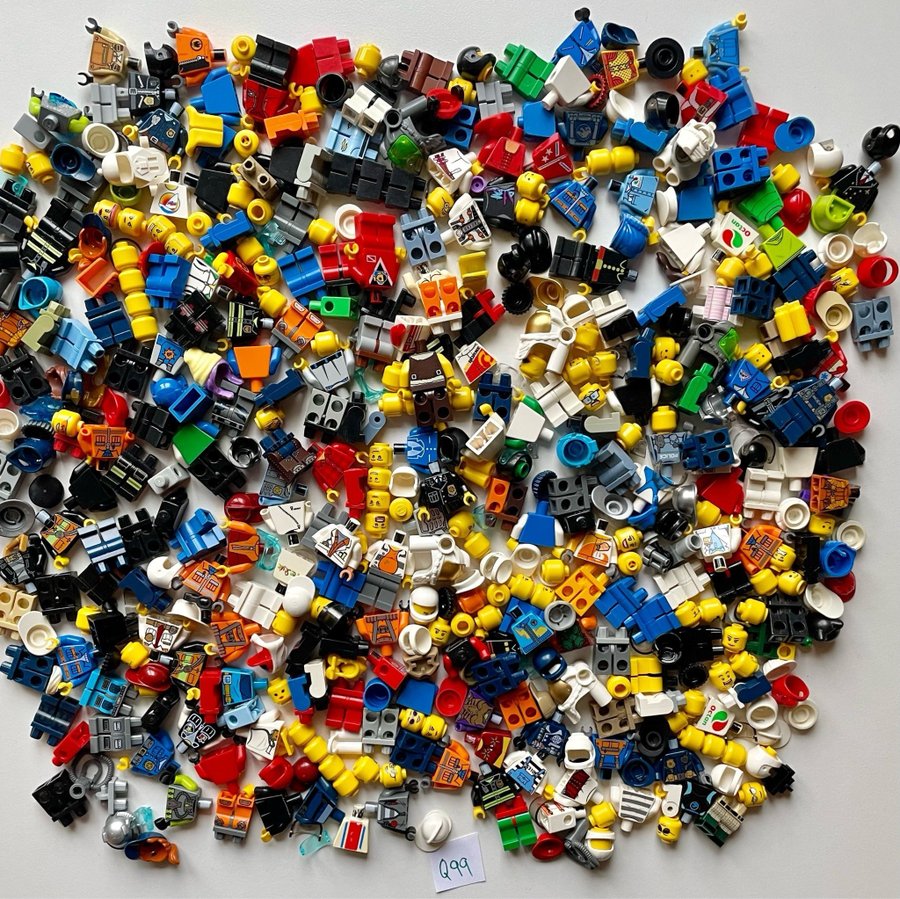 #Q99 ÄKTA LEGO 500g figurer minifigurer gubbar