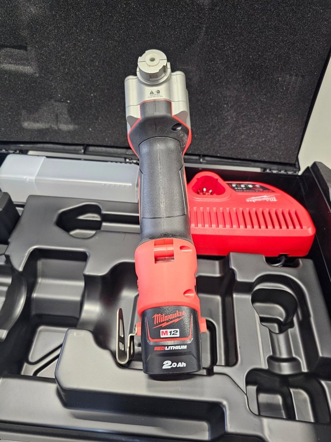 Milwaukee M12 BPRT 20Ah Popnitmaskin