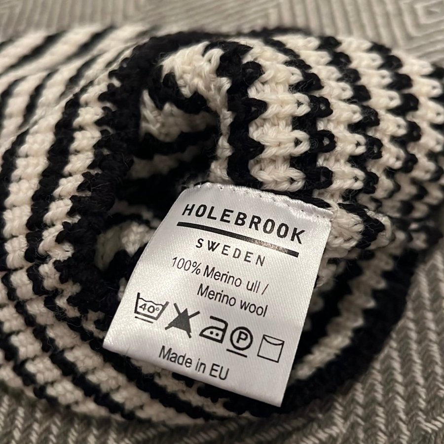 Holebrook Sweden svartvit mössa | wool