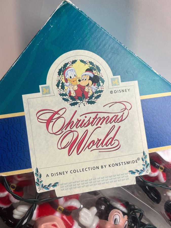 Disney Christmas World Gnosjö Konstsmide 1980-90tal. 14,5 meter 16 Musseljus