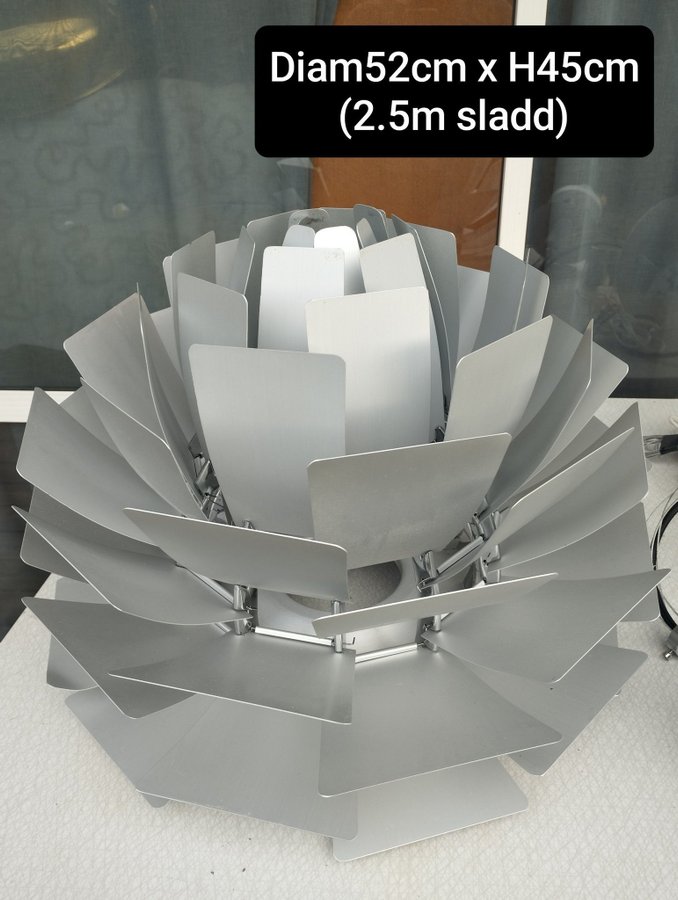 "Artichoke" takarmatur i borstad aluminium  krom