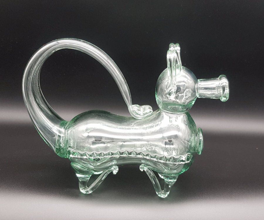 Retro Fyllehund ljusgrön - tr Stockholms Glasbruk - 1900-tal