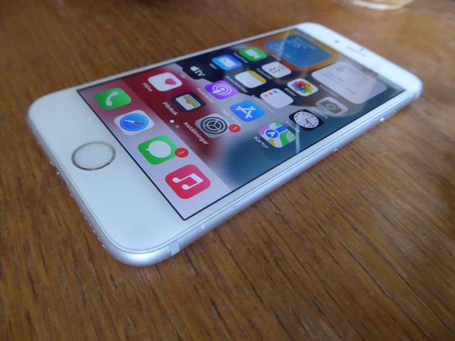 Apple iPhone 6s