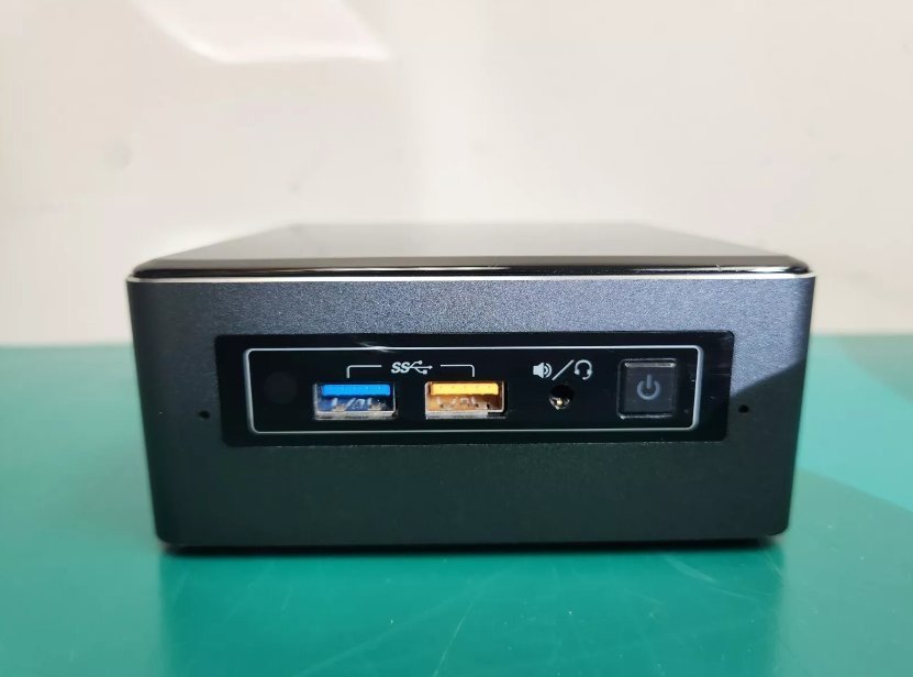 Intel NUC7i7BNH Mini PC