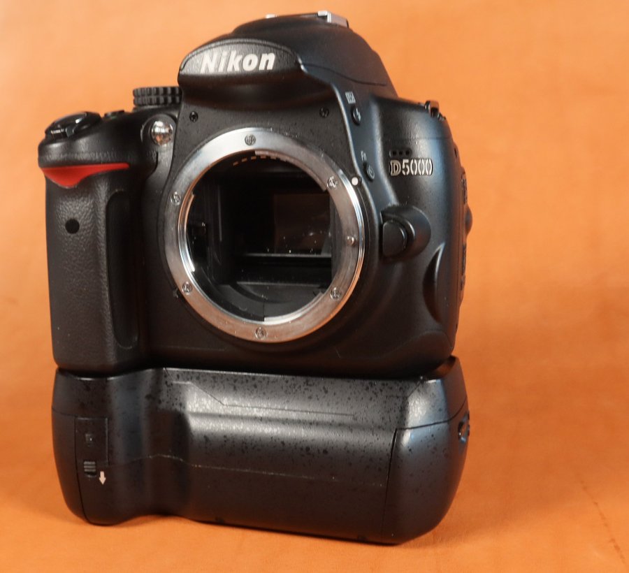 Nikon D5000 kamerahus – otestad