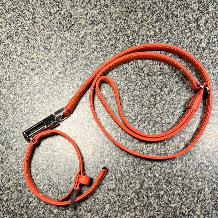 Wouapy Koppel  Halsband i orange Läder