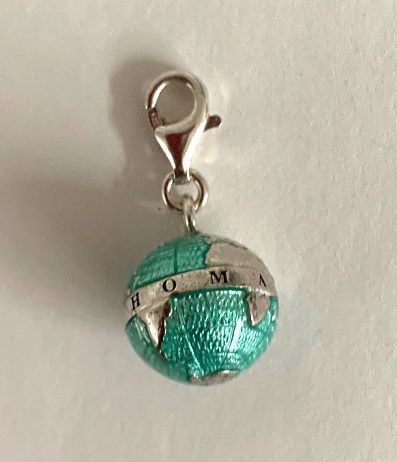 NY Thomas Sabo hänge/charm – Jordklot med emalj i 925 silver