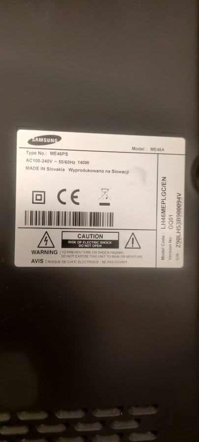 3 st Samsung skärmar ME46PS