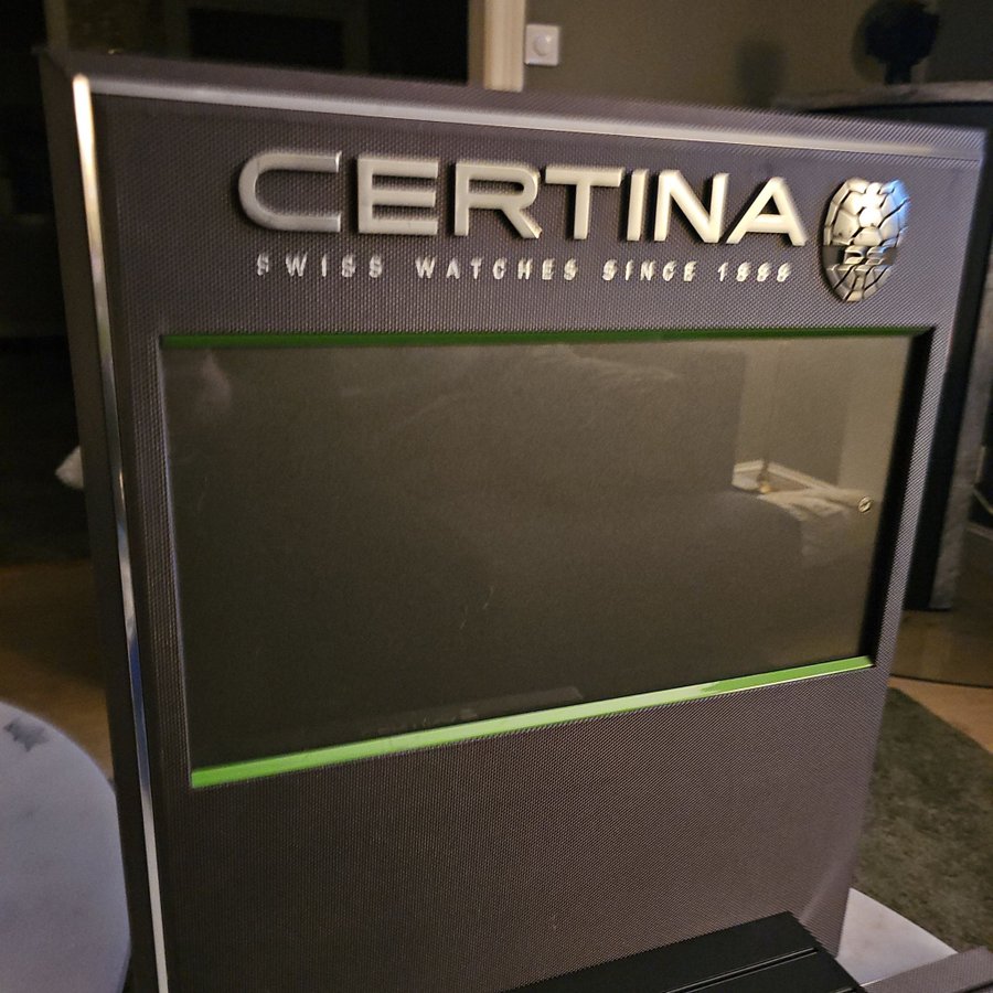 Certina ds klock display