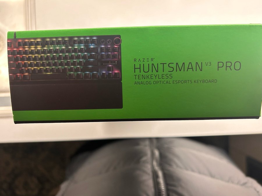 Razer Huntsman V3 Pro Tenkeyless | OÖPPNAT | NYPRIS:3490:- | MUSMATTA PÅ KÖPET