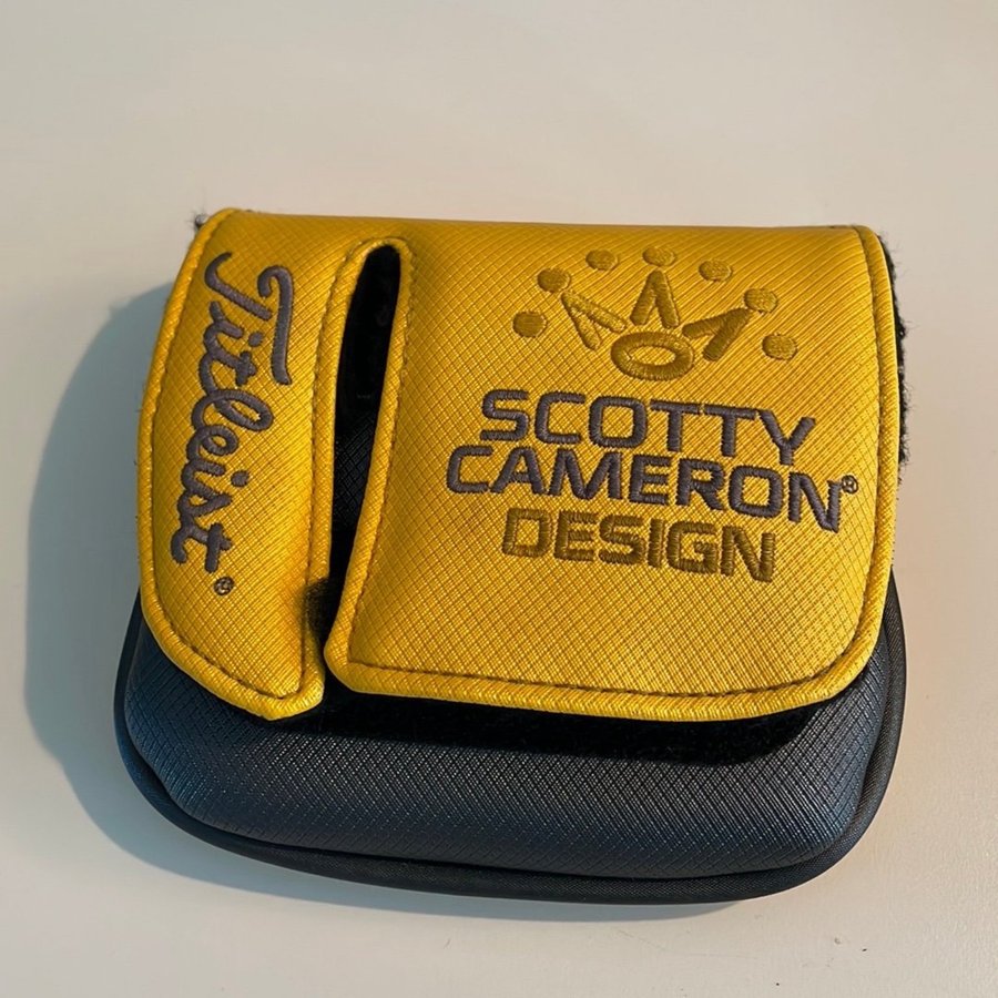 Scotty Cameron headcover