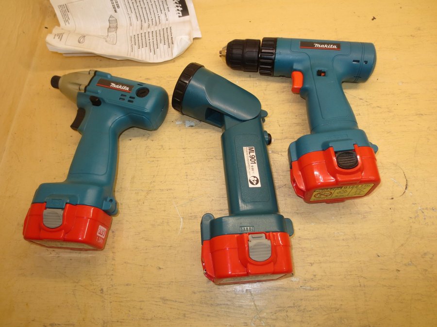 MAKITA Verktyg set ...........Defekt!