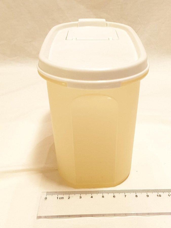 Tupperware 1,1l modulett med vitt lock. (11)