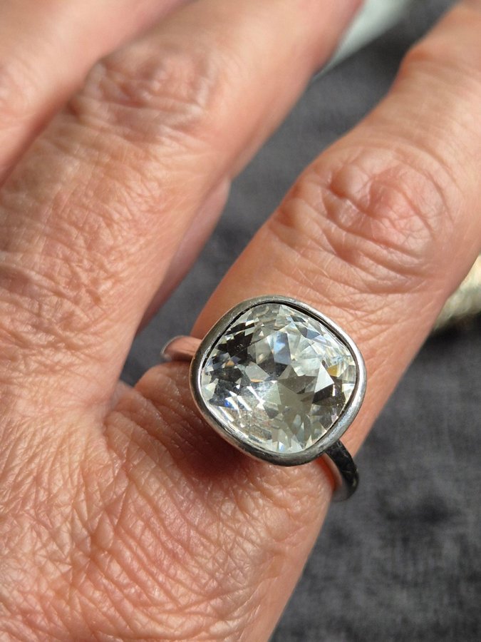 Silver 925 ring med stor bergkristall st 20mm