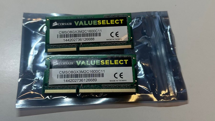 2x Corsair ValueSelect 8GB DDR3 1600MHz